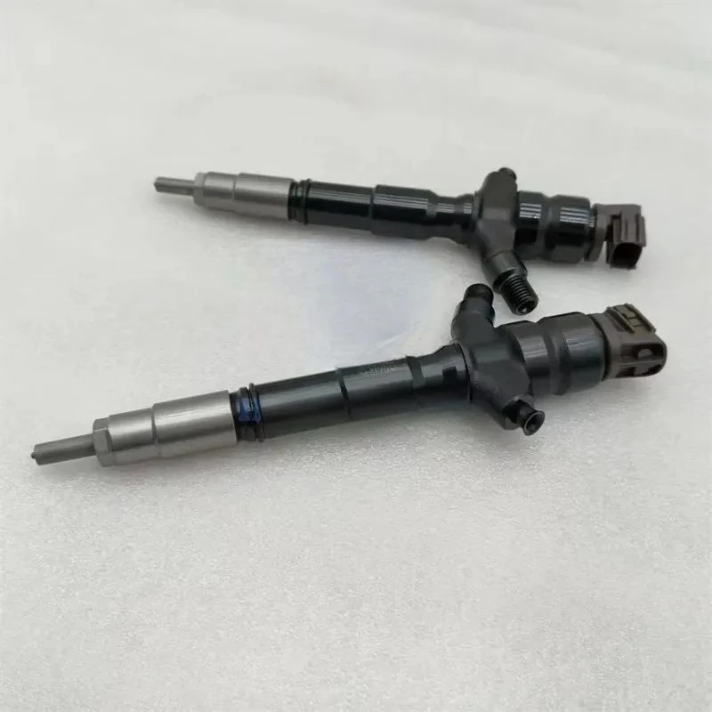 23670-39435 Common Rail Fuel Injector for 1KD-FTV D-4D Engine Construction Machinery Fuel Injector Assembly 2367039435