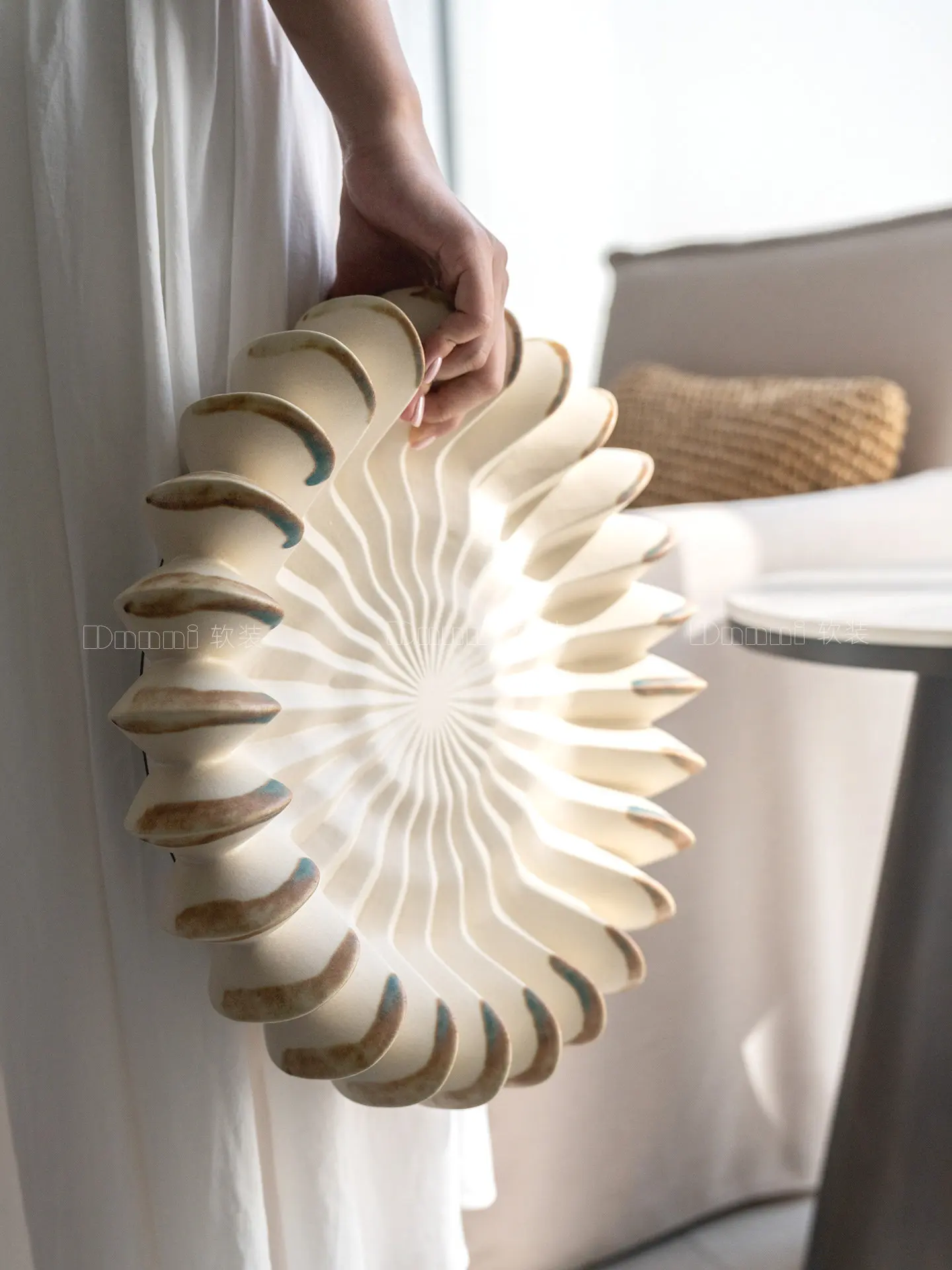 Tooth Pattern Ceramic Tray, Living Room Coffee Table Fruit Tray Storage Ornament, Model Room Light Luxury And High-end Sense