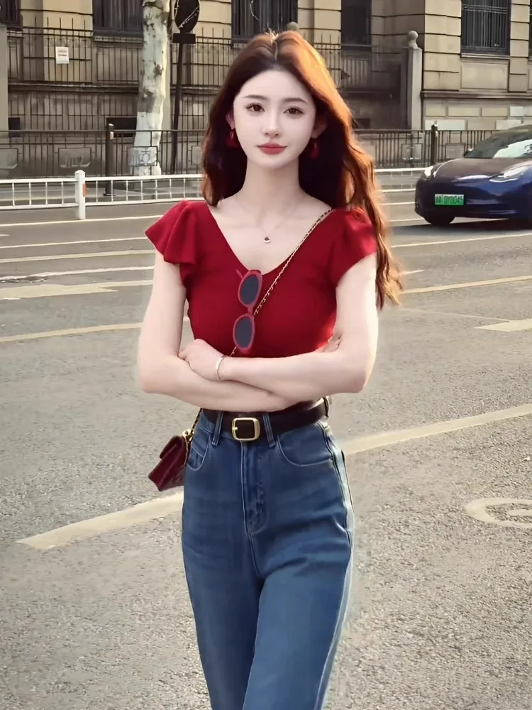 우아한 레드 니트 아이스 실크 여성용 탑 플라잉 슬리브 여름 신상 한국 스타일 슬림 핏 브이넥 반팔