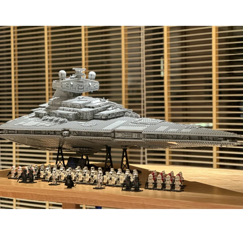 4784 Pcs Ucs Imperi…