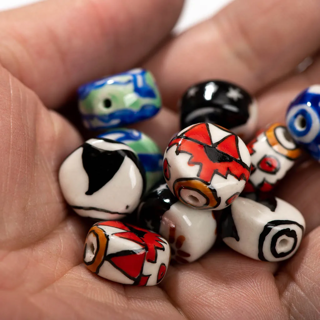 5pcs Hand-Painted Abstract Art Ceramic Beads – Intricate Patterns for DIY Jewelry – Model Z721