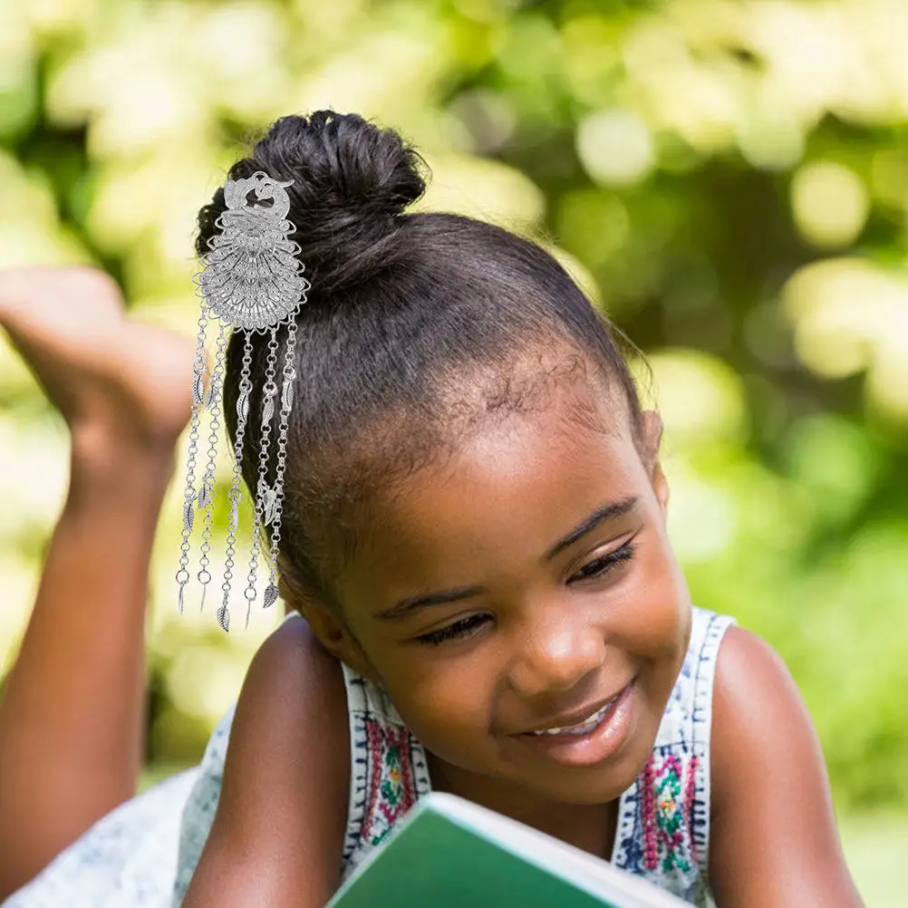 

2Pcs Unique Peacock Hairpins with Dangle Chains Retro Style Hair Sticks for Formal Casual Hairstyling Accessories