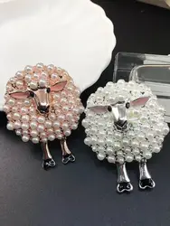 2Pcs Imitation Pearl Cute Cartoon Sheep Brooch To Send Friends and Lovers Holiday Party Exquisite Gift Decorative Jewelry