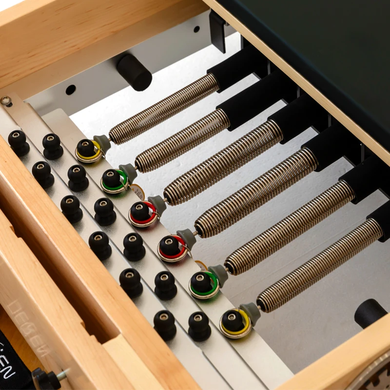 

Portable Versatile High Pilates Reformer Durable Oak Rubber Wood for Studio Fitness for Gym Use in Yoga Bodybuilding Exercise