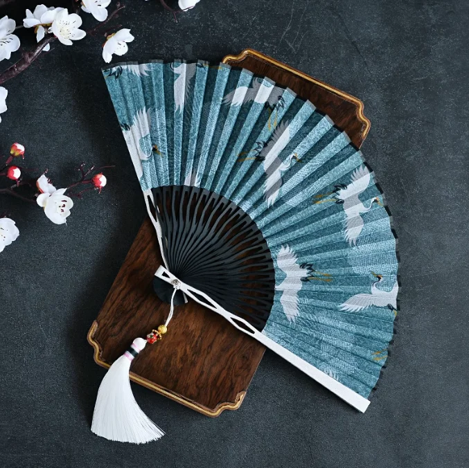 

1 шт., веер с перелом края из алюминиевого сплава, портативные предметы в китайском стиле, соответствующий реквизит ханьфу, шелковый веер, поверхность, бамбуковый веер, кость