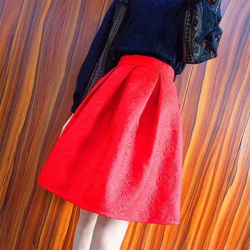 กระโปรงทรงเอพลีทสีแดงและน้ำเงินแบบเรียบ ความยาวปานกลาง สไตล์เกาหลี เอวสูง ทรงพอง สำหรับฤดูใบไม้ผลิและฤดูใบไม้ร่วง ปี 2025 ผ้าบางสำหรับผู้หญิง