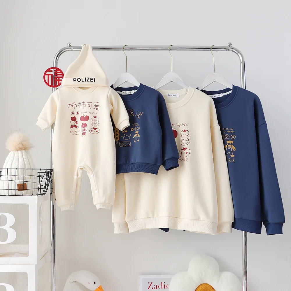 Family New Year Clothes Mom and Daughter Winter Sweatshirt Dad and Son Matching Autumn Long Sleeve Tops Newborn Baby Bodysuit