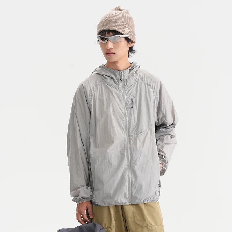 Unisex Reflective Hooded Sun Protection Windbreaker Lightweight Breathable Zip Jacket for Hiking Cycling Outdoor