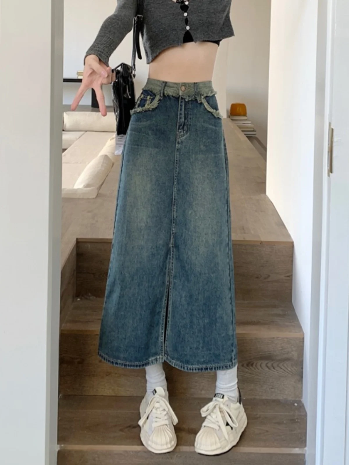 Summer Denim Skirts High Waist Design Niche Raw Edge Split A-Line Denim Halter Skirt Blue Skirts with Buttons for Women Classic