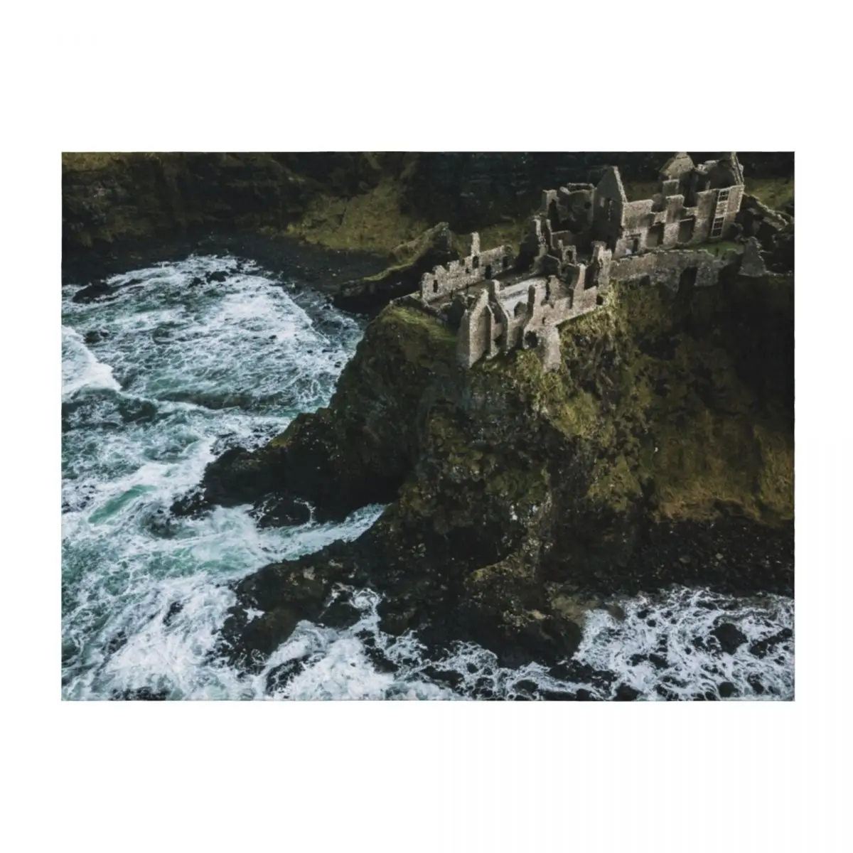 

Castle ruin by the irish sea - Landscape Photography Throw Blanket Stuffeds Cute Plaid Soft Beds Luxury Blankets