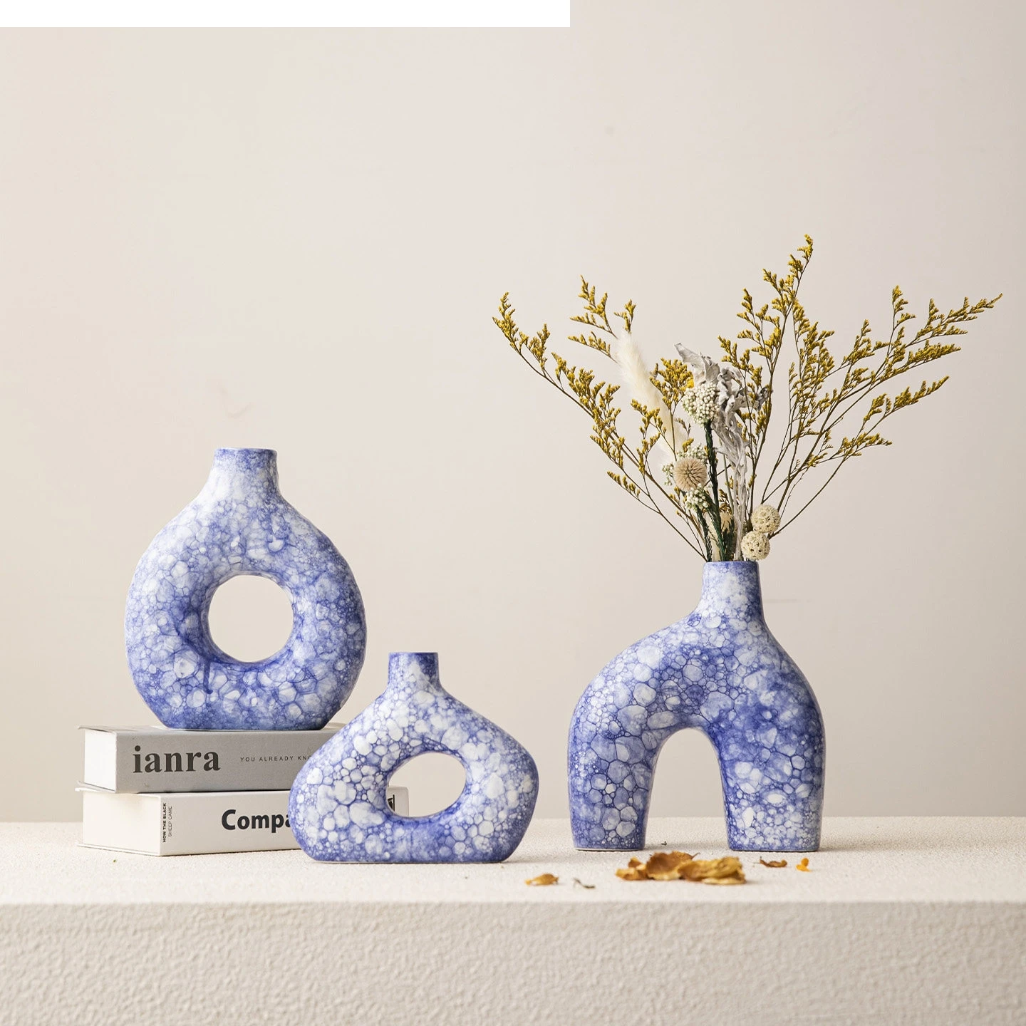 Ceramic Vase Bubble Pattern Geometry Carved Flower Arrangement Sculpture Ceramic Cobblestone Handicrafts Home Decoration