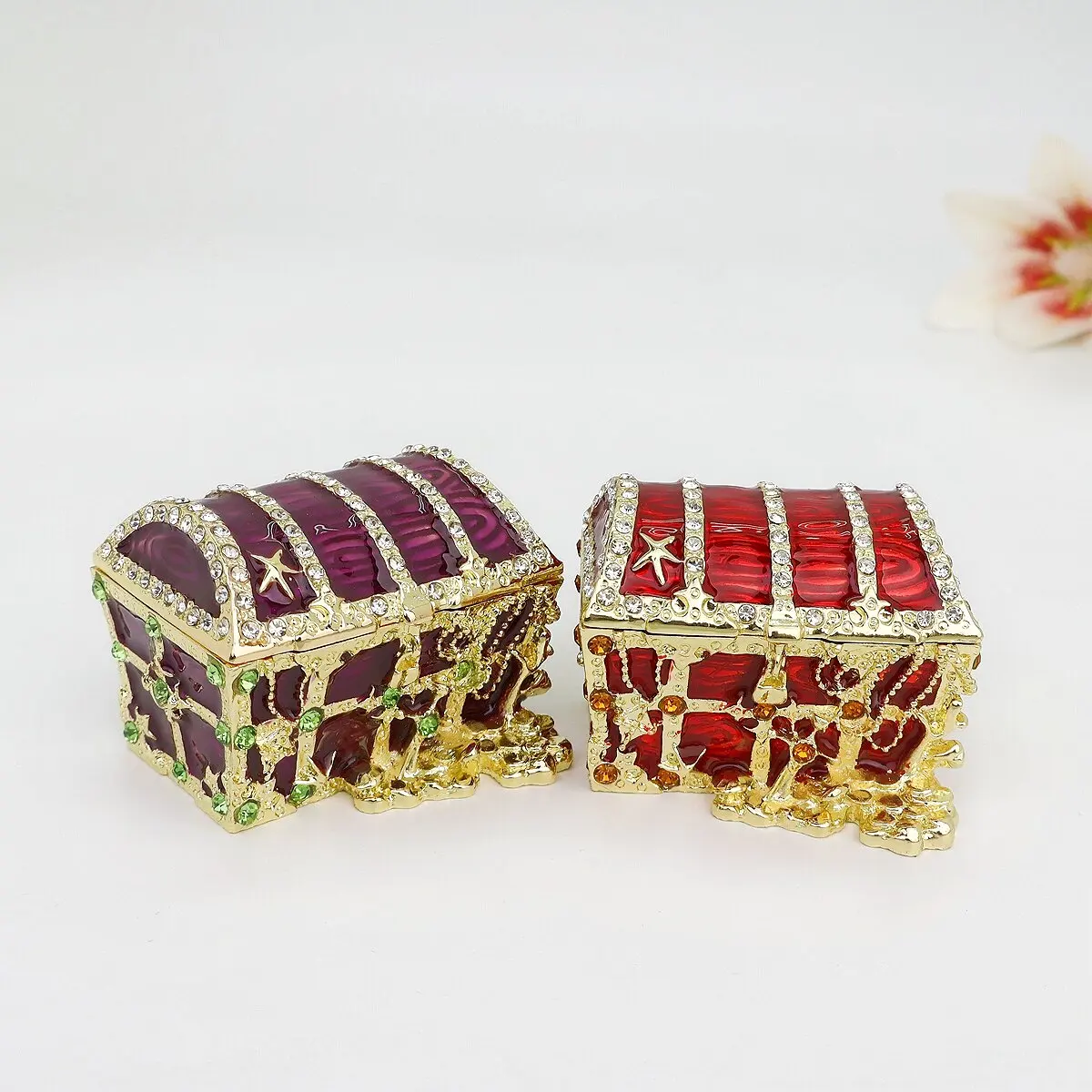 Enamel Treasure Box Red Jewelry Storage Case Creative Desk Decoration