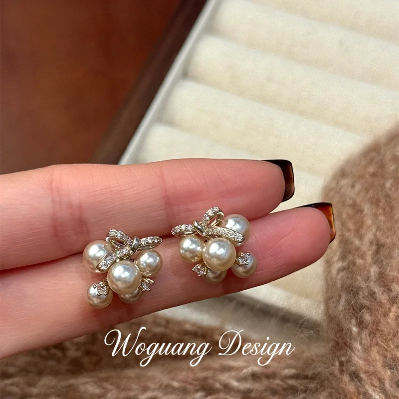 Pearl Grape Stud Earrings Mousse Mocha Tone Hypoallergenic Comfortable Unique Minimalist Daily Commute Gift for Women