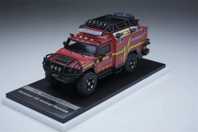 

Масштабная модель автомобиля Hummer H2 Ambulance Emergency Limited 888 (1:64) для коллекционеров, литая под давлением