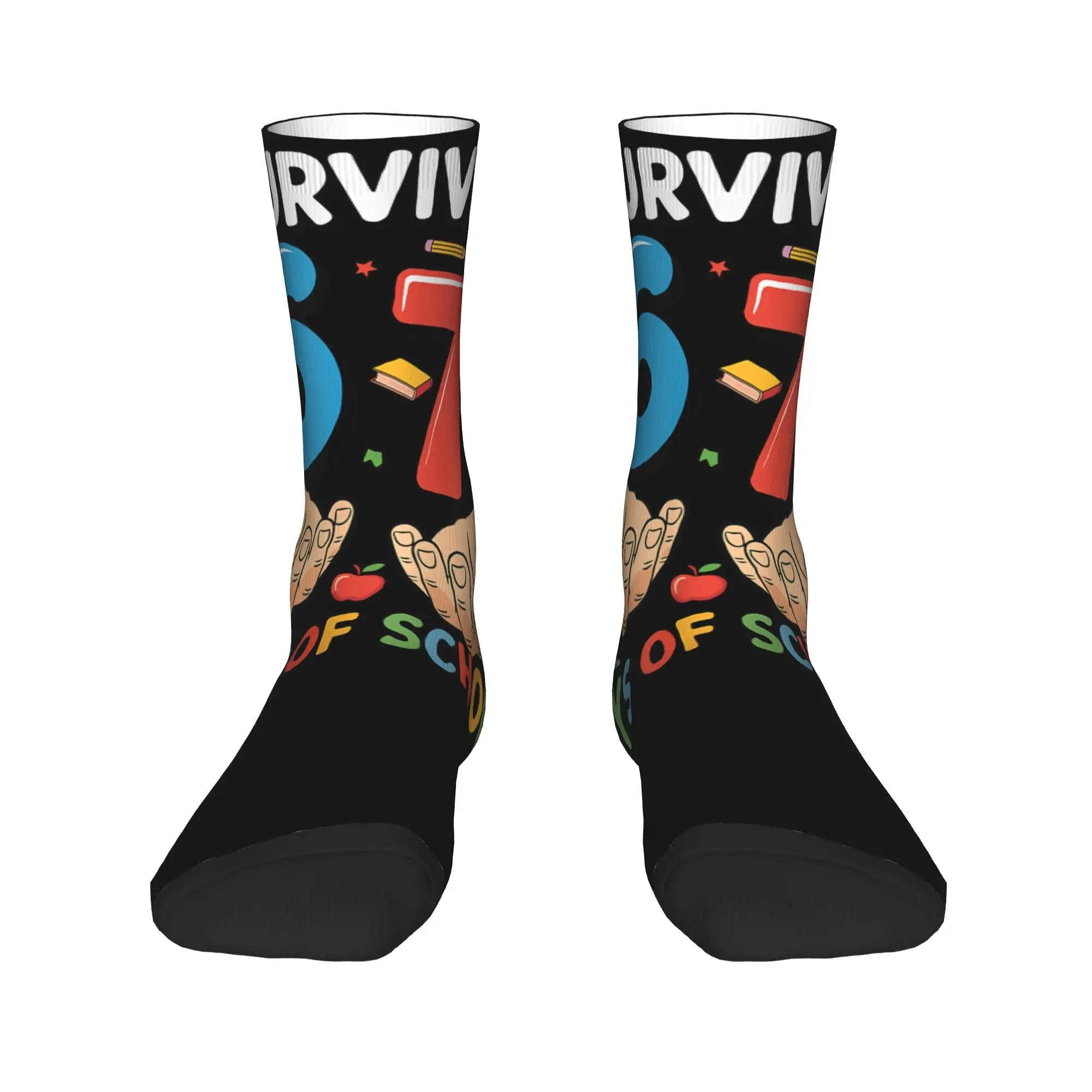 I Survived 67 Days of School Funny Six Seven 6 7 Meme Socks Anti Slip Stockings Adults Men Warm Soft Outdoor Socks Autumn Socks