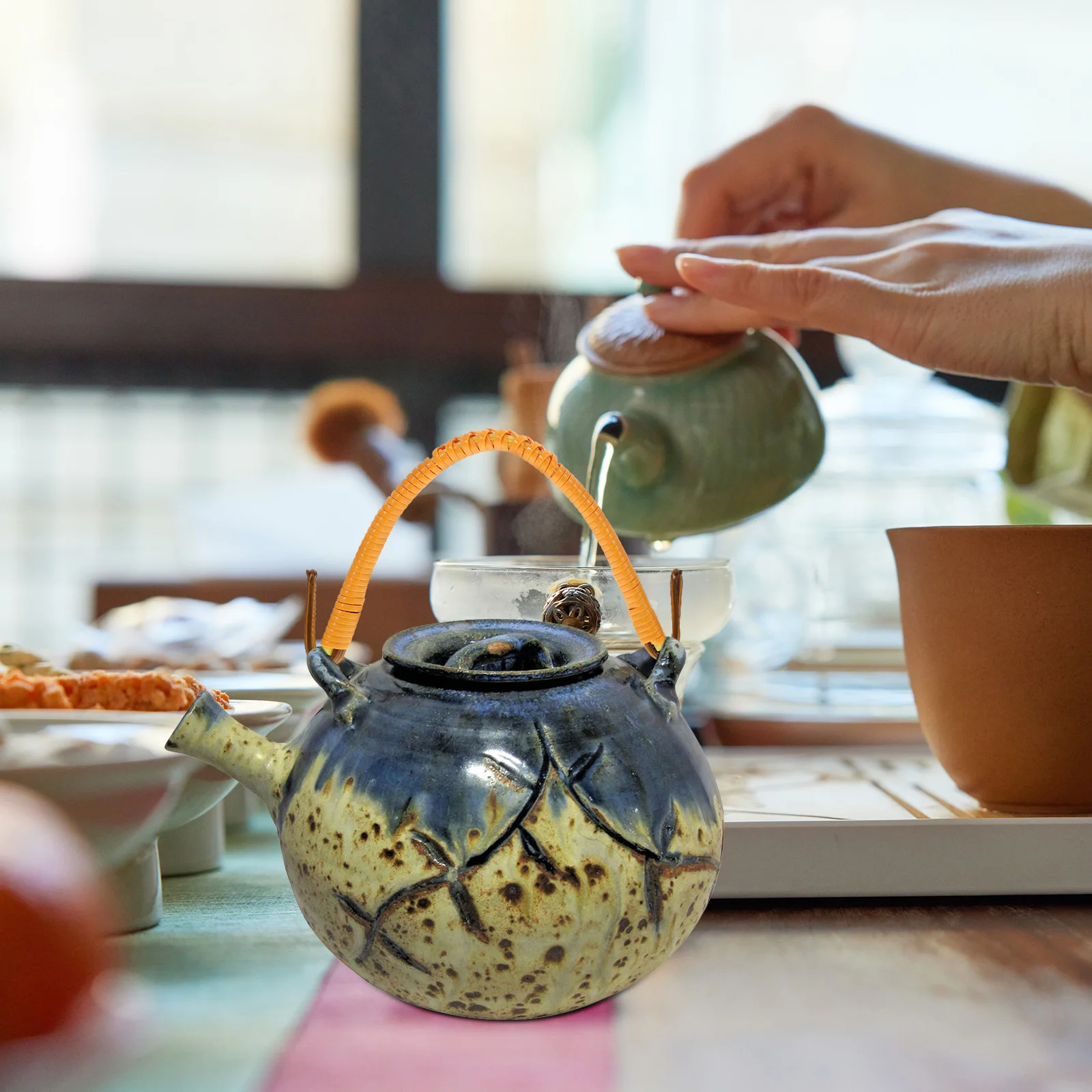 

2Pcs Plastic Teapot Grip with Woven Texture Fits Most Kettles Non-Slip Handle for Safe Pouring in Home Cafe Or Tea House