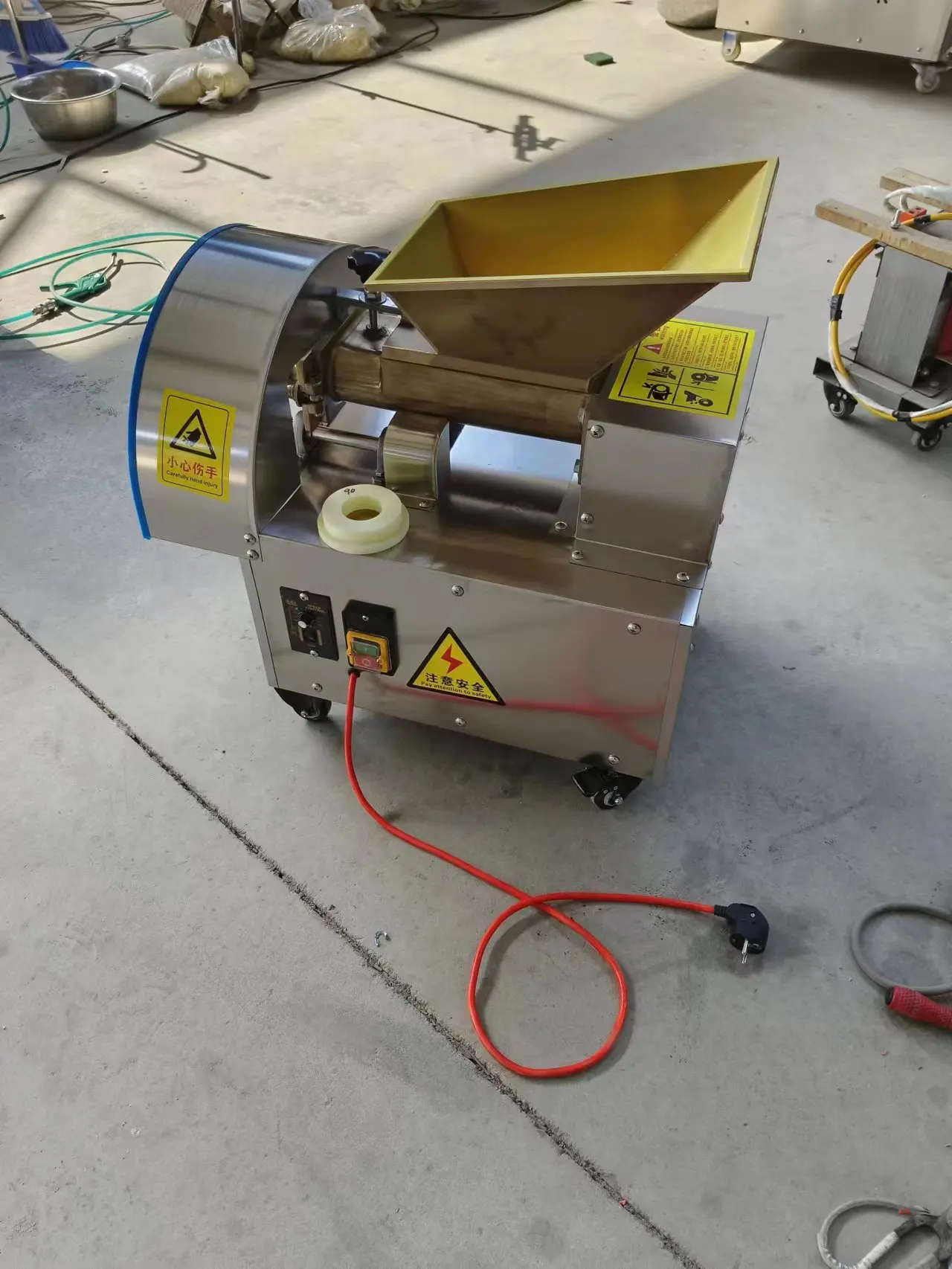 

.Customer Favorite Electric Full Automatic Restaurant Pizza Dough Adjustable Dough Divider for Pizza Small Bread Cookie Hot Dog