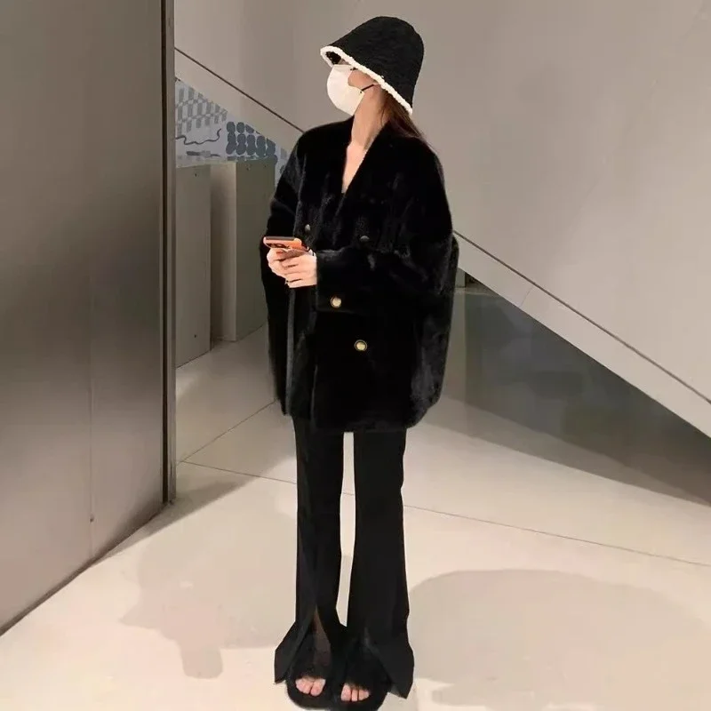 เสื้อแจ็คเก็ตเหมาเหมา รุ่นใหม่สำหรับฤดูหนาว สวยงาม อารมณ์หรูหรา อ่อนโยน แฟชั่นหลวม ขนเฟอร์มิงค์เทียมแบบผสมผสาน