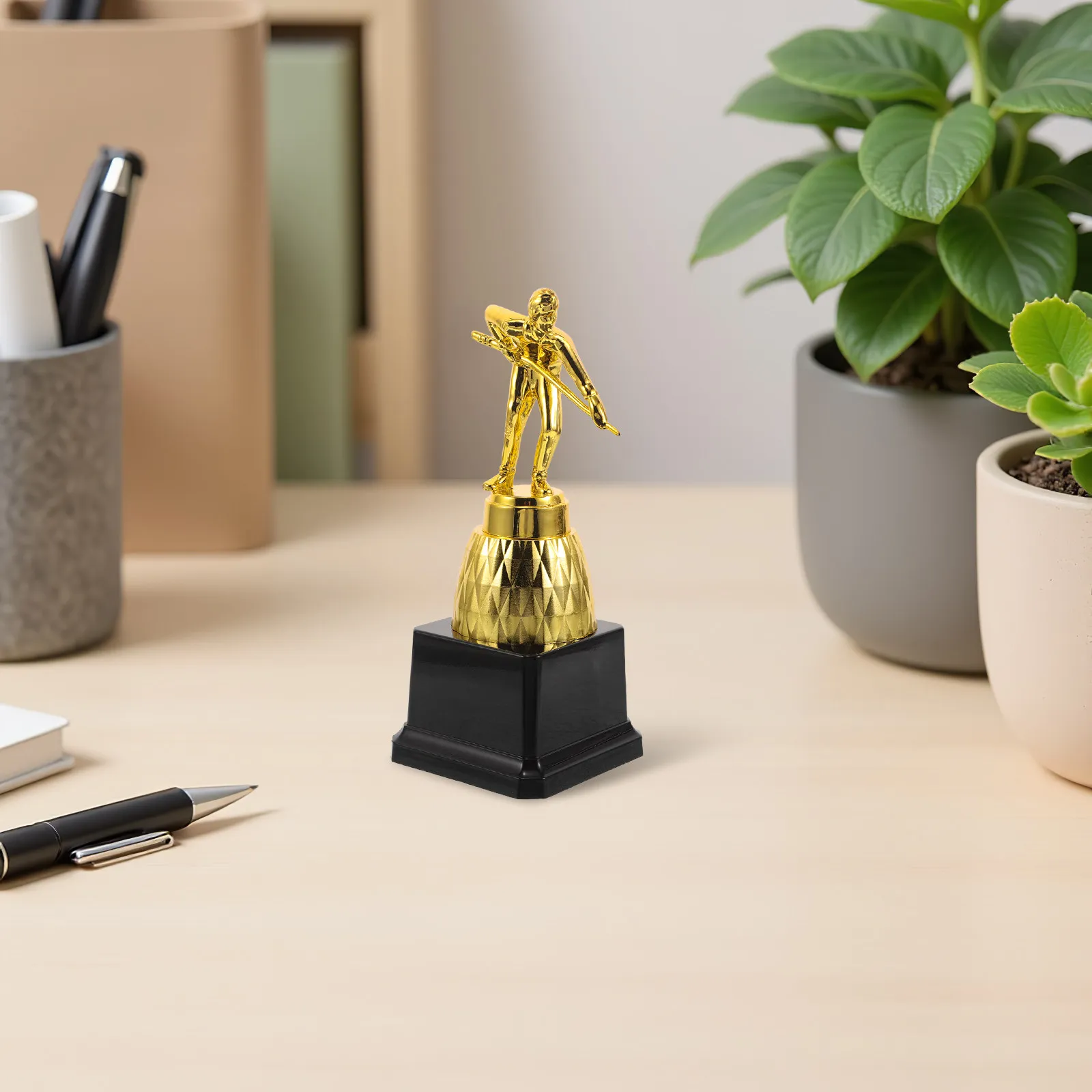 

Snooker Trophy Cup Gold Finish 3D Billiard Player Statue Tournament Award for Pool Competition Party Prize Champion Trophy