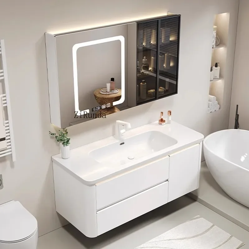 

Шкаф для ванной комнаты с колодным пространством