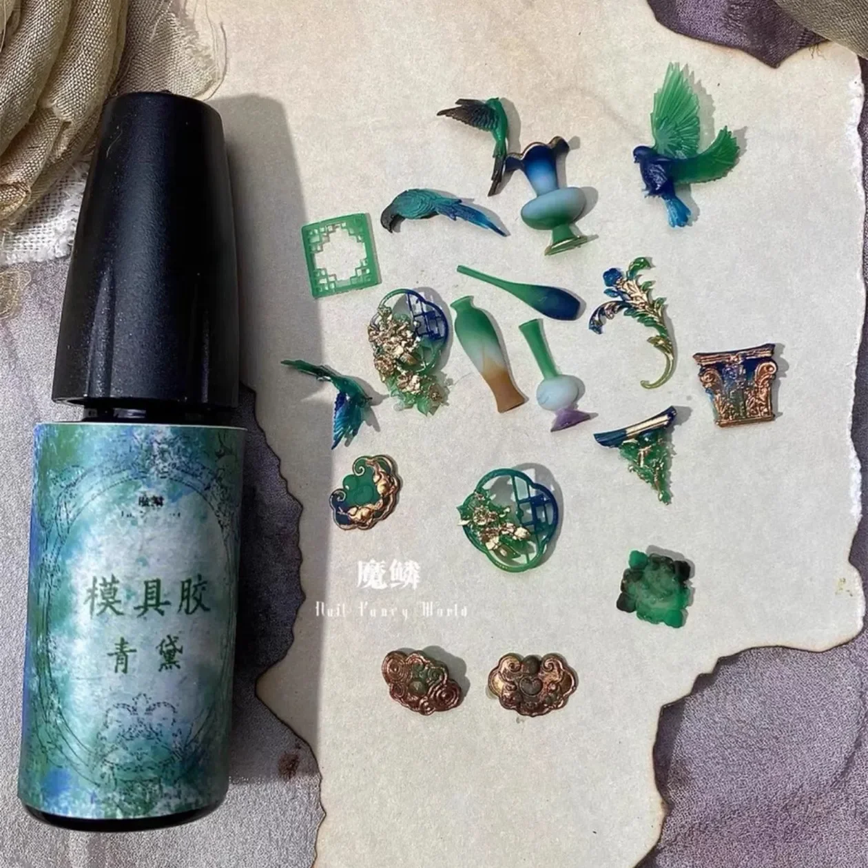 1Pc Geschnitzte Gel für Nagel Form UV Gel Kristall Kleber Transluzenten 3D Acryl Form Werkzeug Set Pro Nagel saloon DIY Silikon Nail art Gule