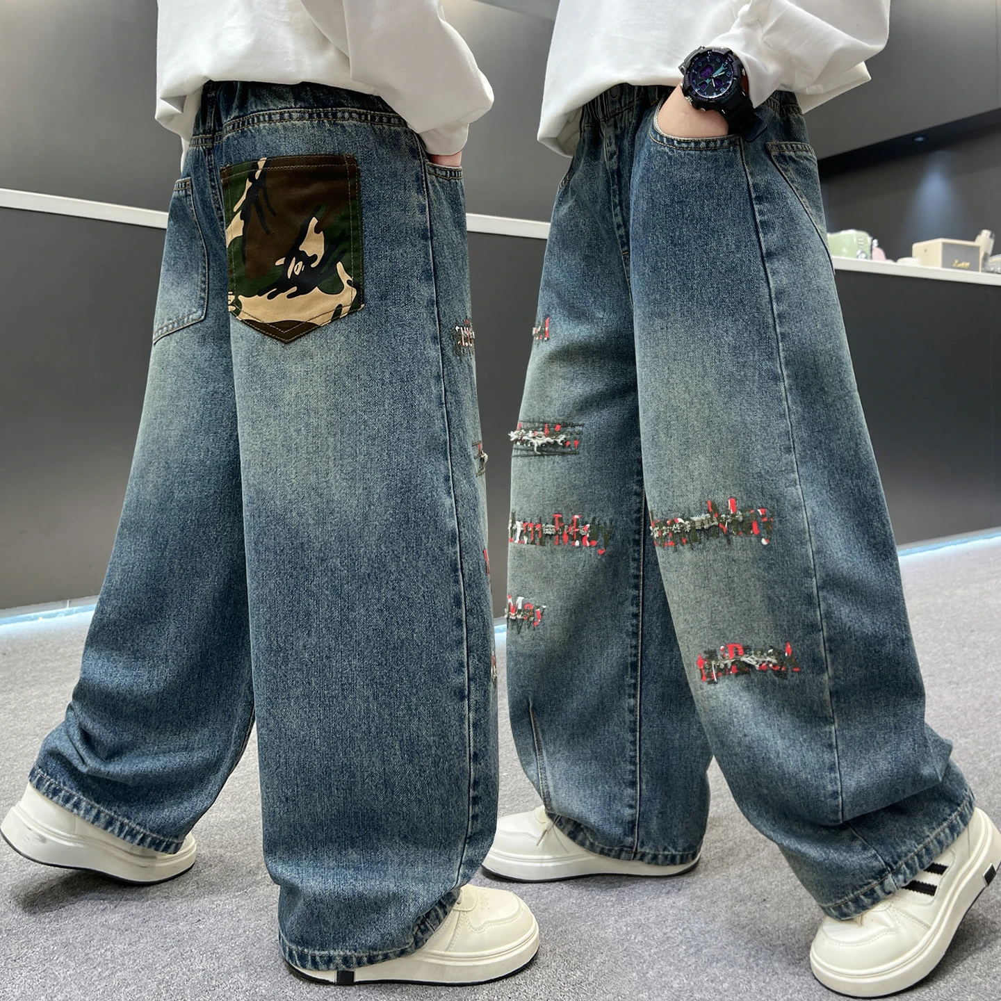 New Boys Autumn Jeans Kids loose Casual Denim Pants Spring Retro Distressed Patchwork Curved Knife Design Trousers for Children