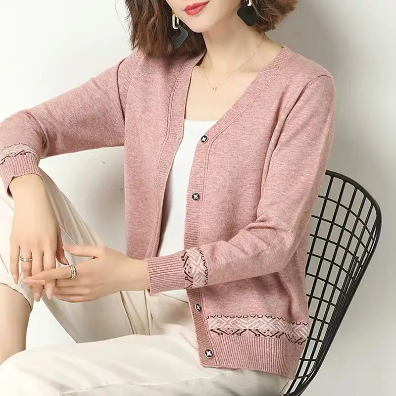 Autumn and Winter Women\'s V-neck Patchwork Button Printing Knit Cardigan Fashion Casual Elegant Commuter Long Sleeve Sweater