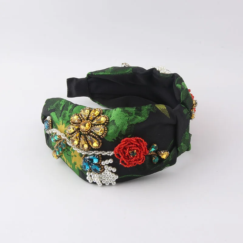 New fashion temperament color fabric wide edge diamond headband women hand sewn rice beads flower personality light luxury hair