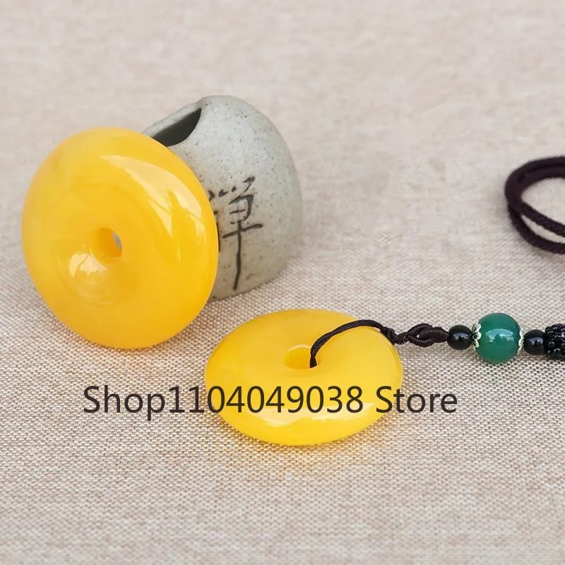 Beeswax Amber Chicken Oil Yellow Water Drop Rose Flower Money Bag Gourd Cabbage Pendant Natural Exquisite Fashion Fine Jewelry