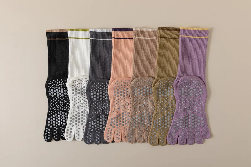1 Paar Damen Fünf-Zehen-Silikon-Antirutsch-Yoga-Socken Weiche Atmungsaktive Ballett-Tanz-Damen-Fitness-Sport-Antirutsch-Pilates-Socken – Detail 1