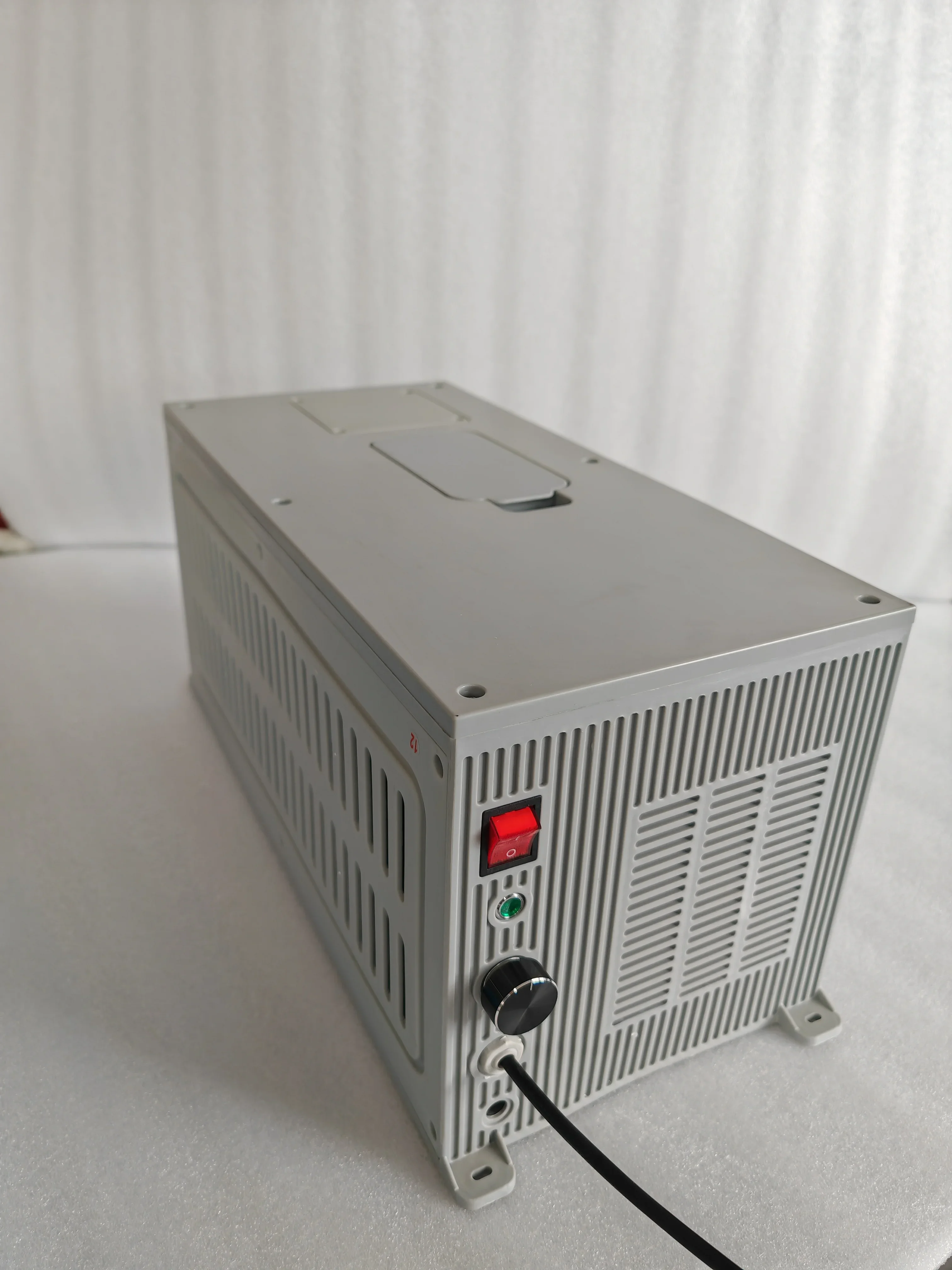 KERI MD005 Elektrischer Ultraschall-Nebelhersteller, industrieller landwirtschaftlicher Luftbefeuchter für Gewächshaus, Nebelgerät