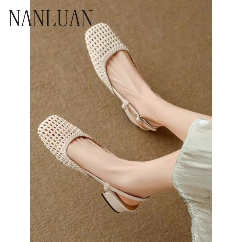 

2024 Boutique Summer Women's Sandals New Style Simple Solid Color Thick Heel Women's Shoes High Quality Slip-on Casual Sandals