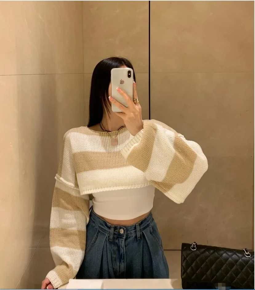 سترة قصيرة مخططة للنساء بأكمام طويلة بلوفر قصير مريح متماسك كبير الحجم للفتيات المراهقات ملابس الخريف والشتاء Y2K