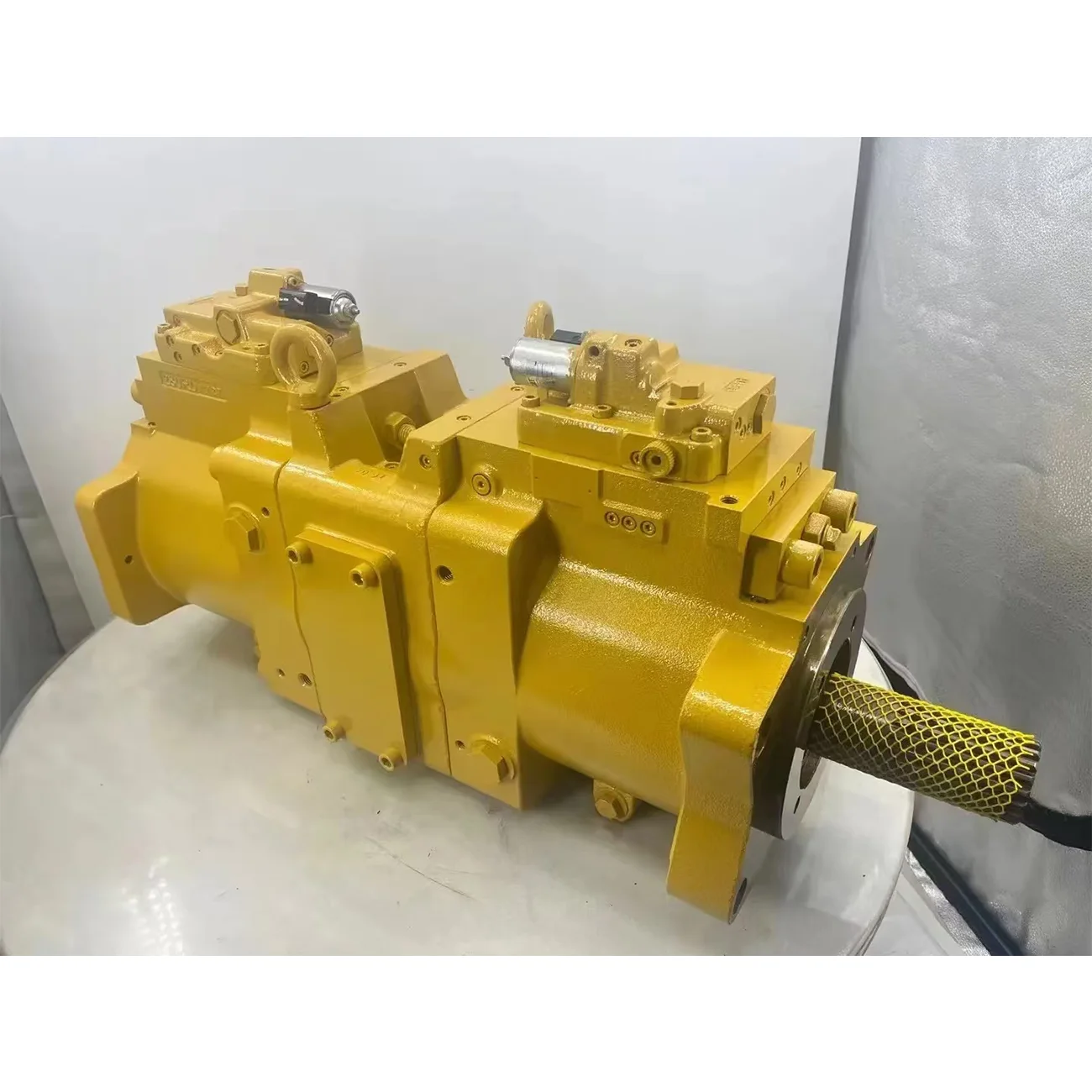 Japan Axial Piston Pump K7V63/125/140/160/180/280 Hydraulic Pump For Mining And Machinery K7V Full Series Hydraulic Piston Pump