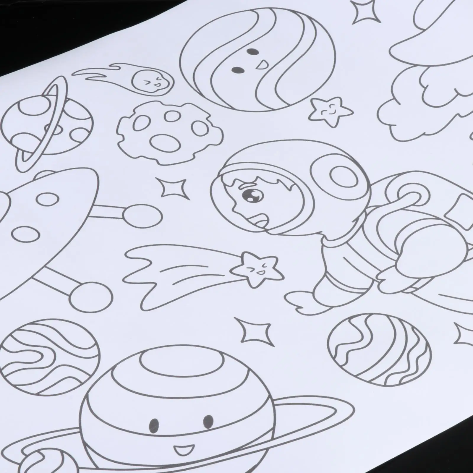 Children's Drawing Roll Coloring Paper Roll Graffiti Drawing Art Paper for Development Activities Creativity