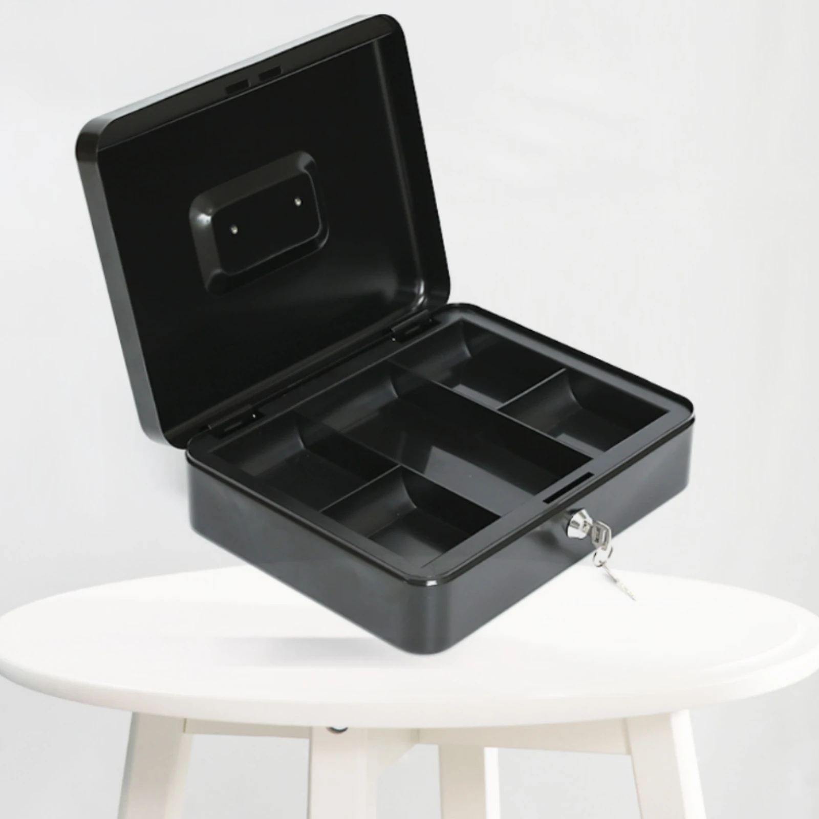 

Keyed Metal Money Box Compact Divided Money Box Key-Operated Lock