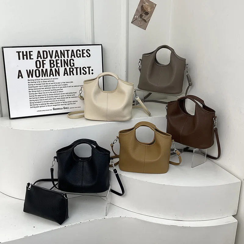 

2023 Новая женская сумка-ведро в стиле ретро, нишевая дизайнерская сумка через плечо под мышками, винтажная сумка через плечо для повседневного пригородного отдыха ​