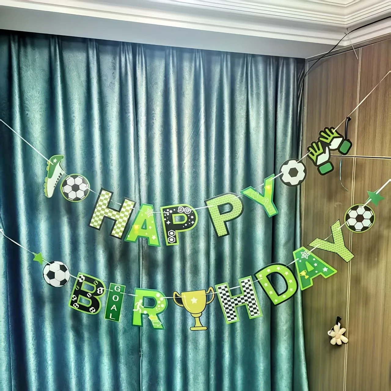 1 Set Fußball-Themen-Geburtstagsparty-Banner, Sport-Party-Dekorationsflaggen, Geburtstagsdeko, Geschenke, Cupcake-Topper-Zubehör