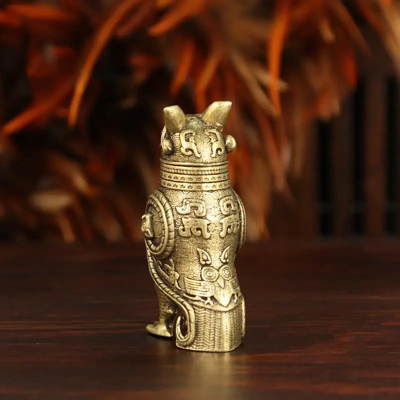 Ancient Owl Zun Bronze Vessel Retro Style Metal Craft For Tea Table Entrance Decor Chinese Cultural Artifact Collectible