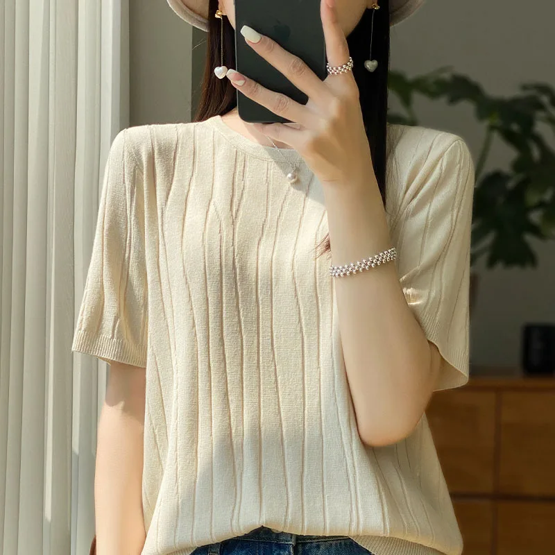 New Summer Short-Sleeved Feminine Temperament With Loose Shoulder T-shirt Female New 2024 Wild Ice Silk Half Sleeve