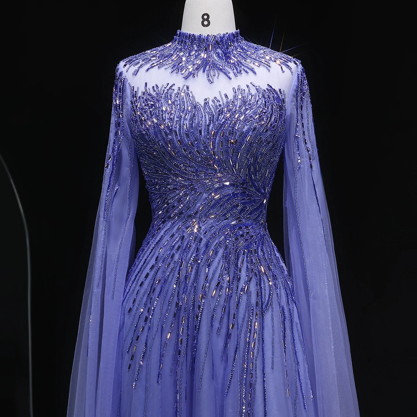 Sharon Said Elegantes Luxuriöses Perlenbesetztes Abendkleid mit Hohem Kragen, Cape-Ärmeln, Tüll-Ballkleid, Partykleid für Damen SS134 Maßanfertigung – Detail 7