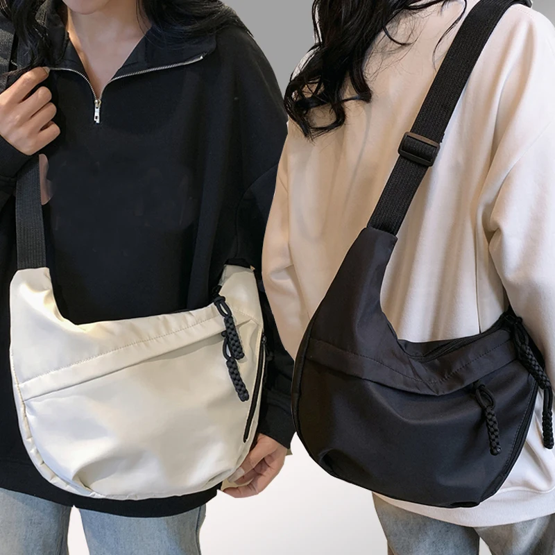 

Мужские и женские детские сумки с однотонным дизайном без узоров, подходящие для школы и путешествий.