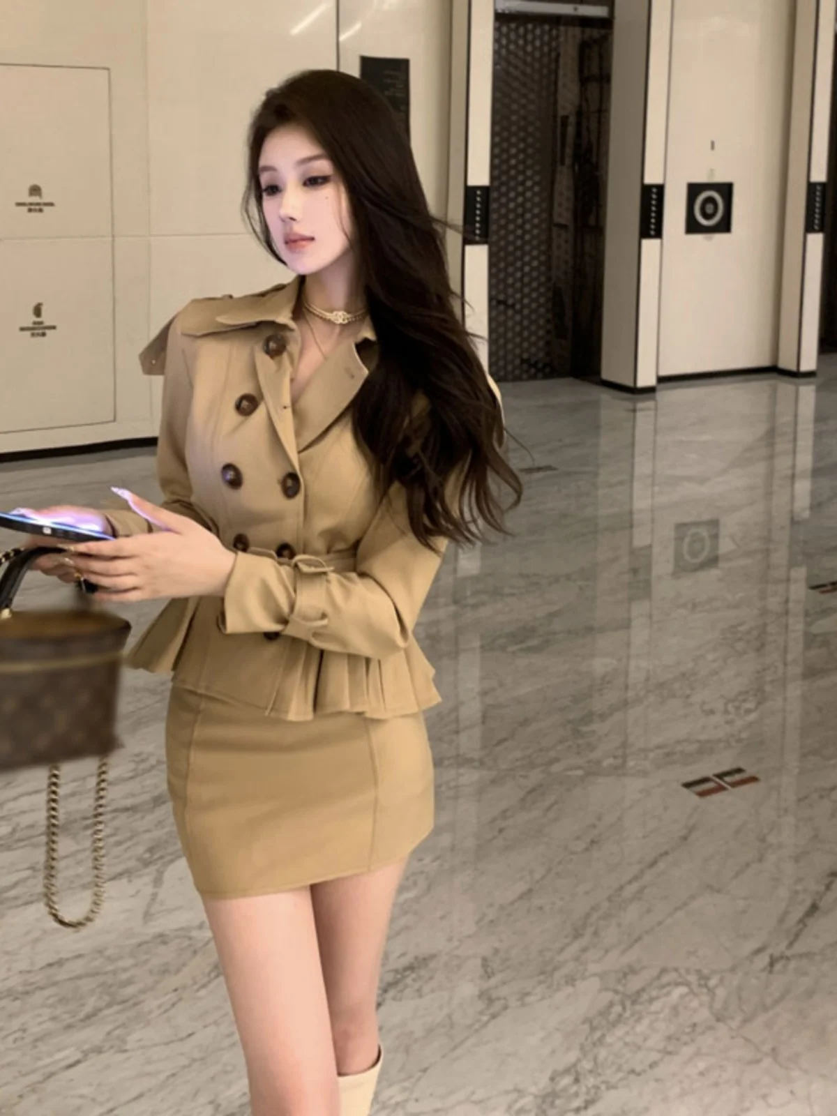 

Chic Khaki Color Coat And Skirt Set Women's Fashion Spring Outfit Comfortable Cotton Material Vintage Style Mid-Waist Skirt