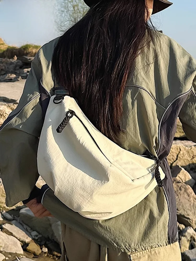 crssr-aselo-large-capacity-dumpling-shaped-crossbody-bag-outdoor-sports-cycling-bag-commuter-bag-single-shoulder-backpack