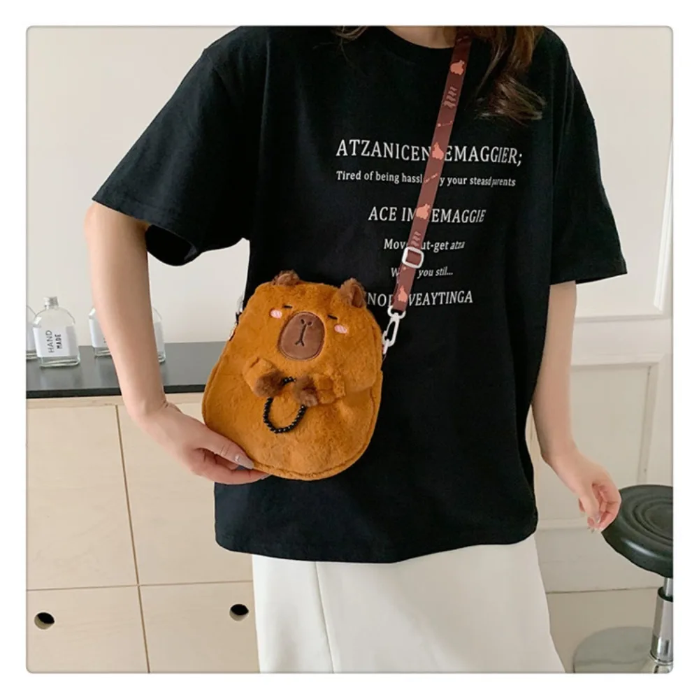 New Large Capacity Capybara Plush Shoulder Bag Cute Casual Guinea Pig Plush Bag Students School Bag Cartoon Capybara Handbag