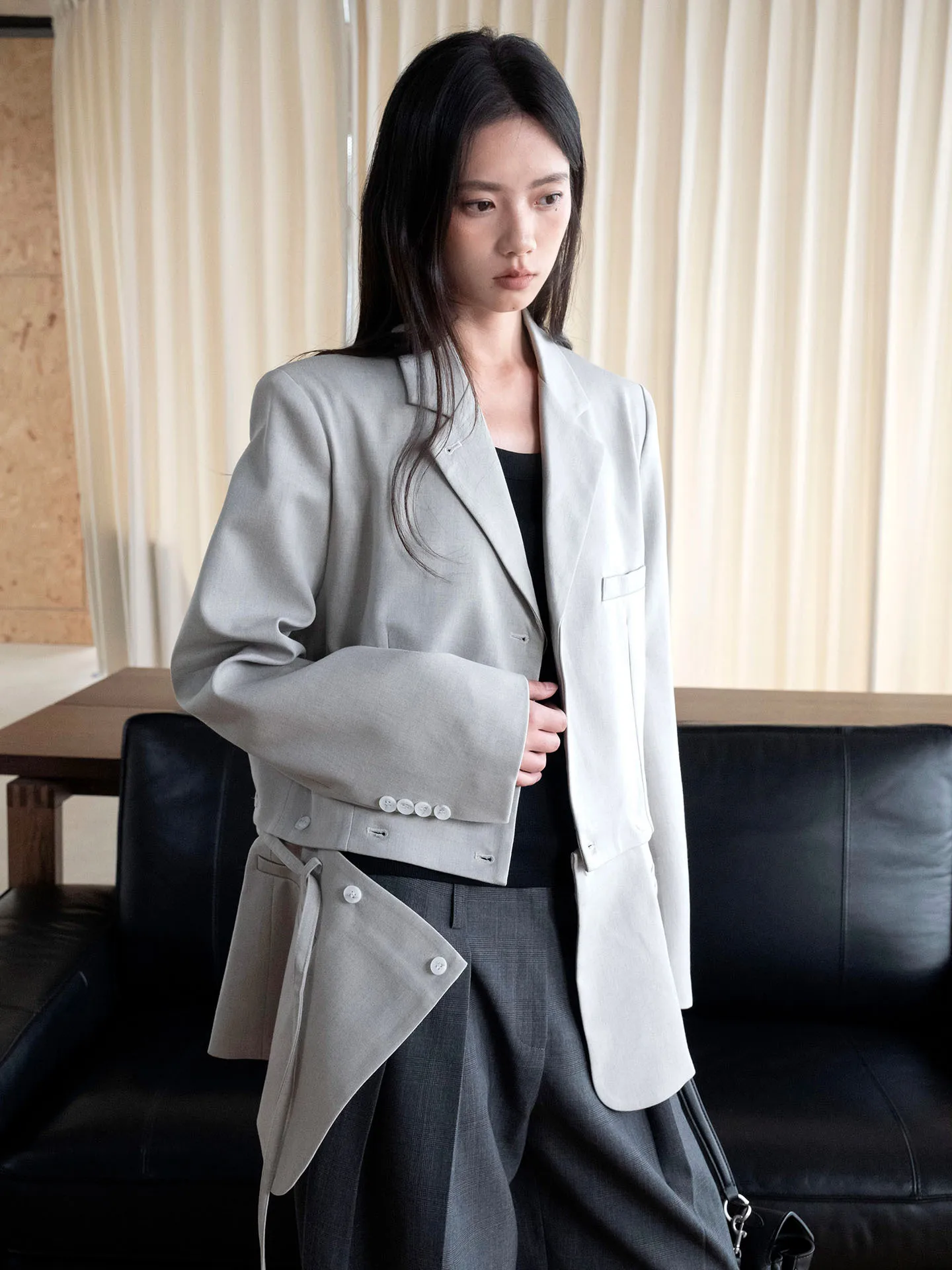 Autumn and winter new deconstructive design sense suit detachable hem jacket for women