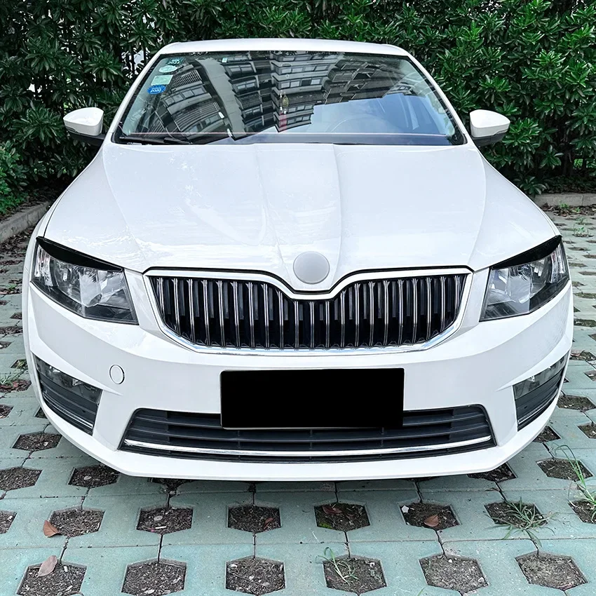 2X 2015 2016 2017 For Skoda Octavia Mk3 Headlight Eyebrow Eyebrows Eyelid Cover Car Stickers ABS Glossy Black Carbon Fiber Look