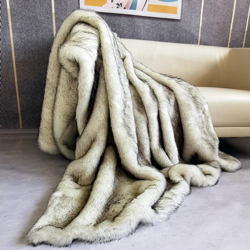 Luxury Imitation Fox Fur Blanket High-end Soft Fluffy Faux Fur Throws Blankets for Sofa Car Thickened Plush Warm Winter Blanket