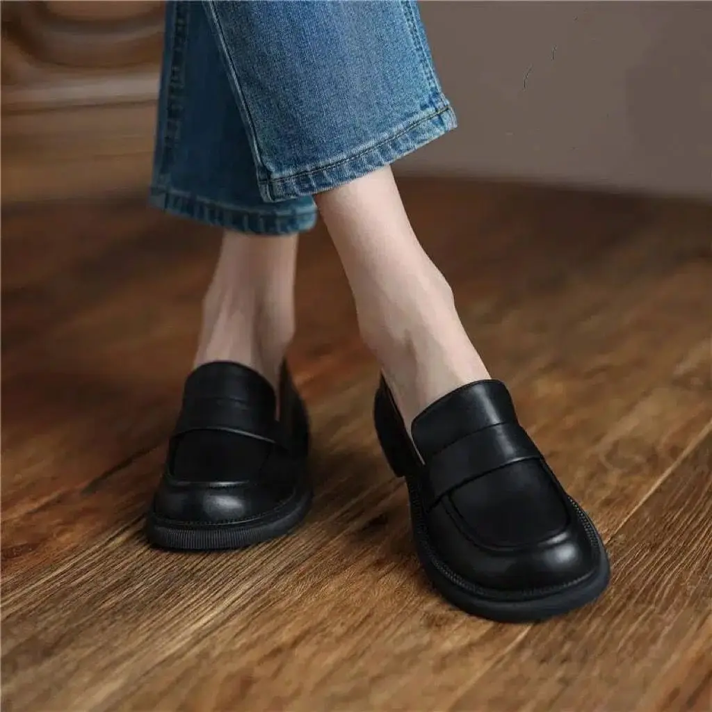 

Женская рабочая обувь из натуральной кожи без шнуровки на мягкой подошве, универсальные лоферы в стиле ретро, модная и удобная обувь