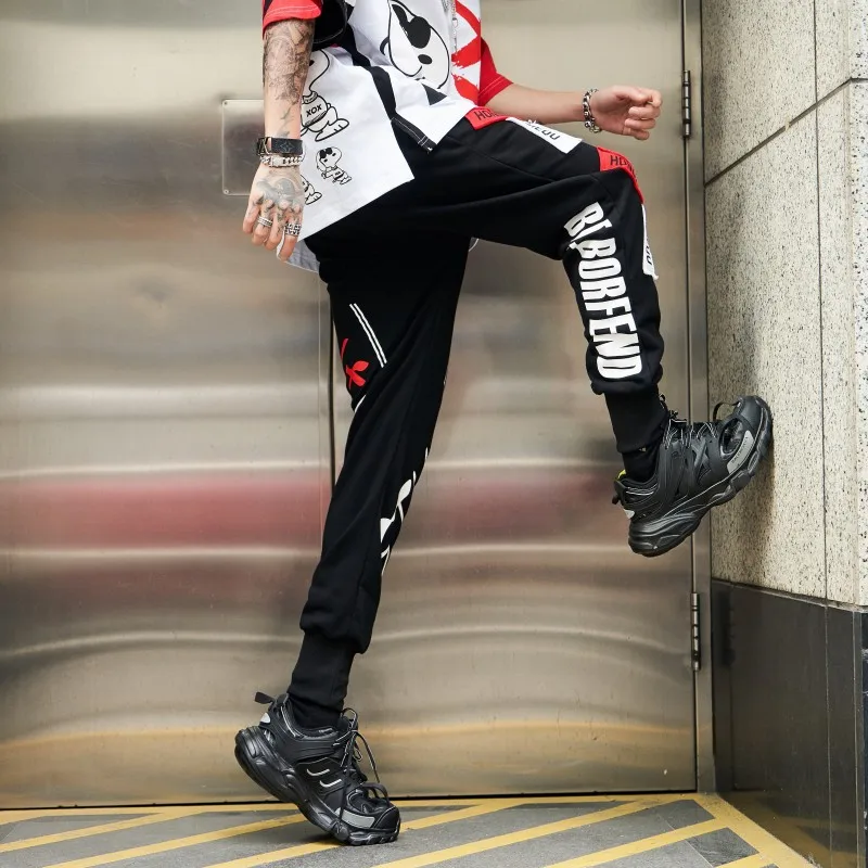 Hip Hip Streetwear Men's Sweatpants Patch Design Joggers Pants Men 2019 Spring Casual Letter Printed Harem Pants Trousers WJ224